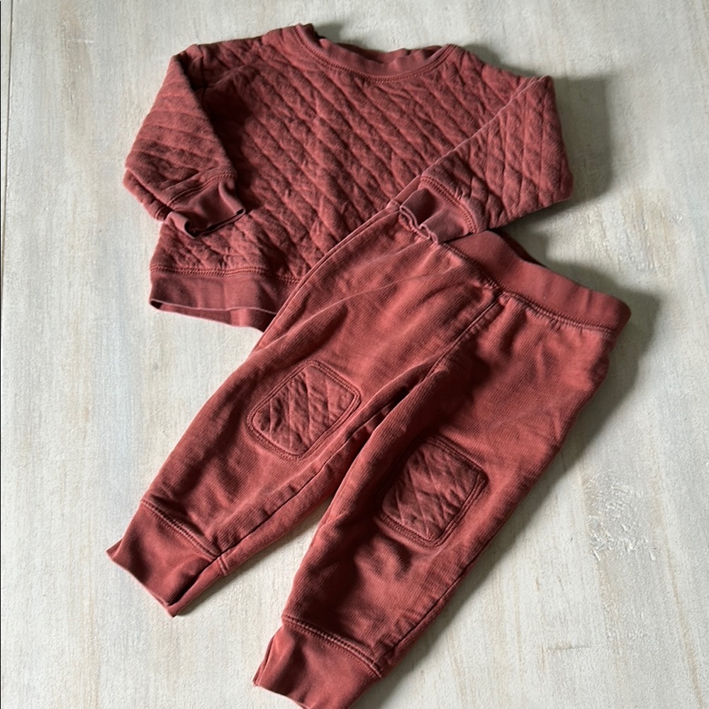 Carter’s Rust Earth tone Quilted baby sweatpants Set